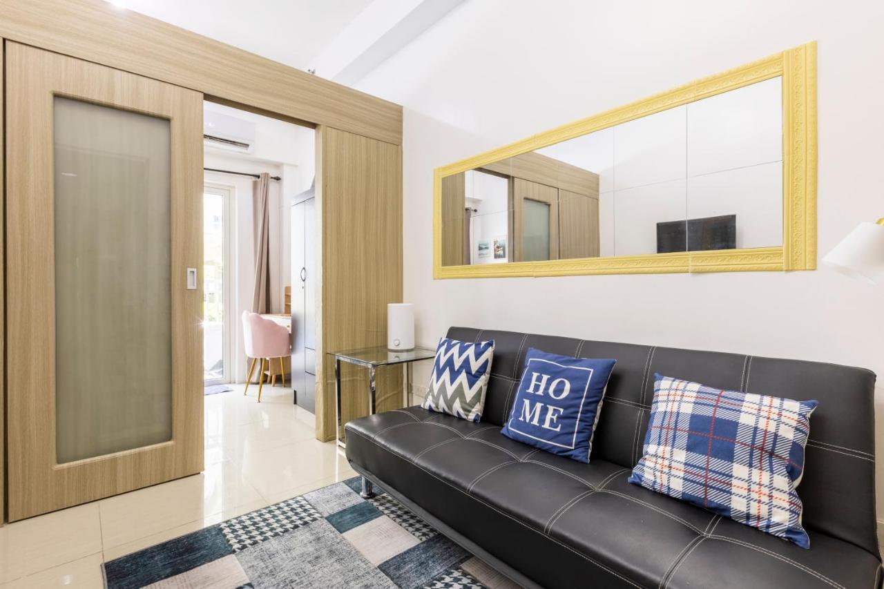 Staycation At Shore - Direct Pool Manila Eksteriør bilde